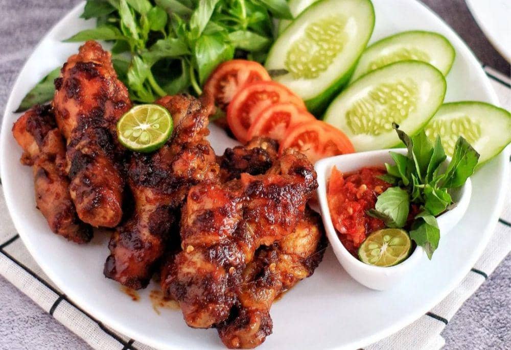 Resep Ayam Bakar Manis Ketumbar, Wanginya Menggugah Selera!