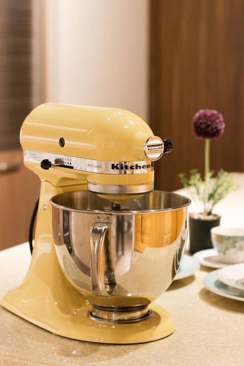 ilustrasi stand mixer (pexels.com/david yohanes)
