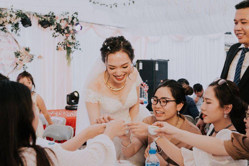 ilustrasi memberi dukungan (pexels.com/HONG SON)