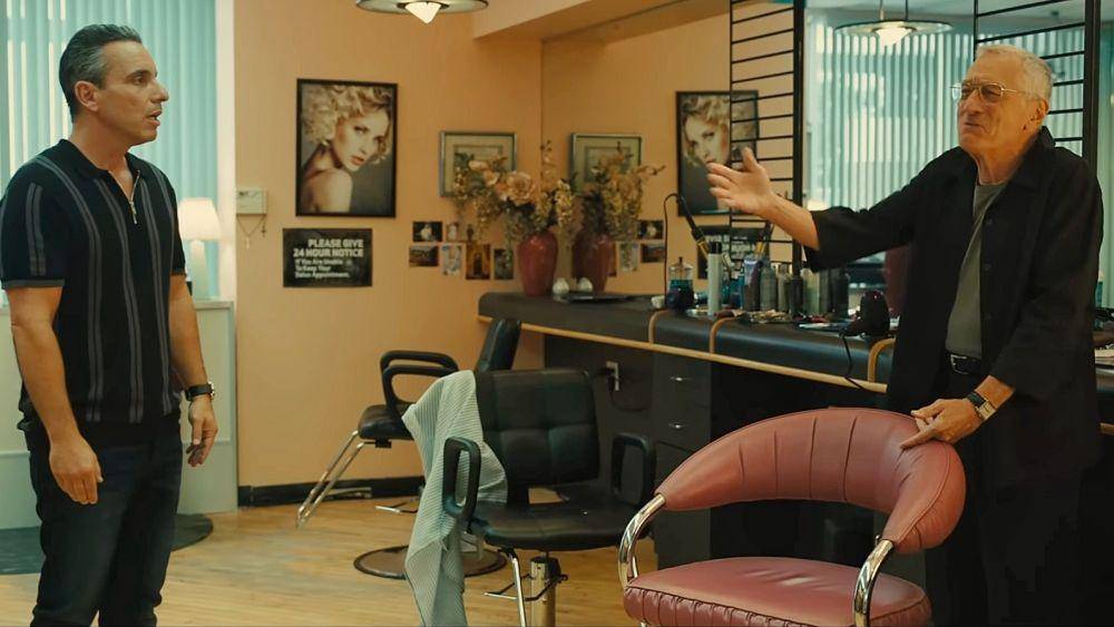 Sebastian Maniscalco dan Robert De Niro di film About My Father (dok. Lionsgate/About My Father)