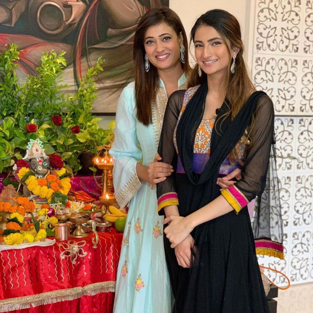Shweta Tiwari dan putrinya (instagram.com/shweta.tiwari)