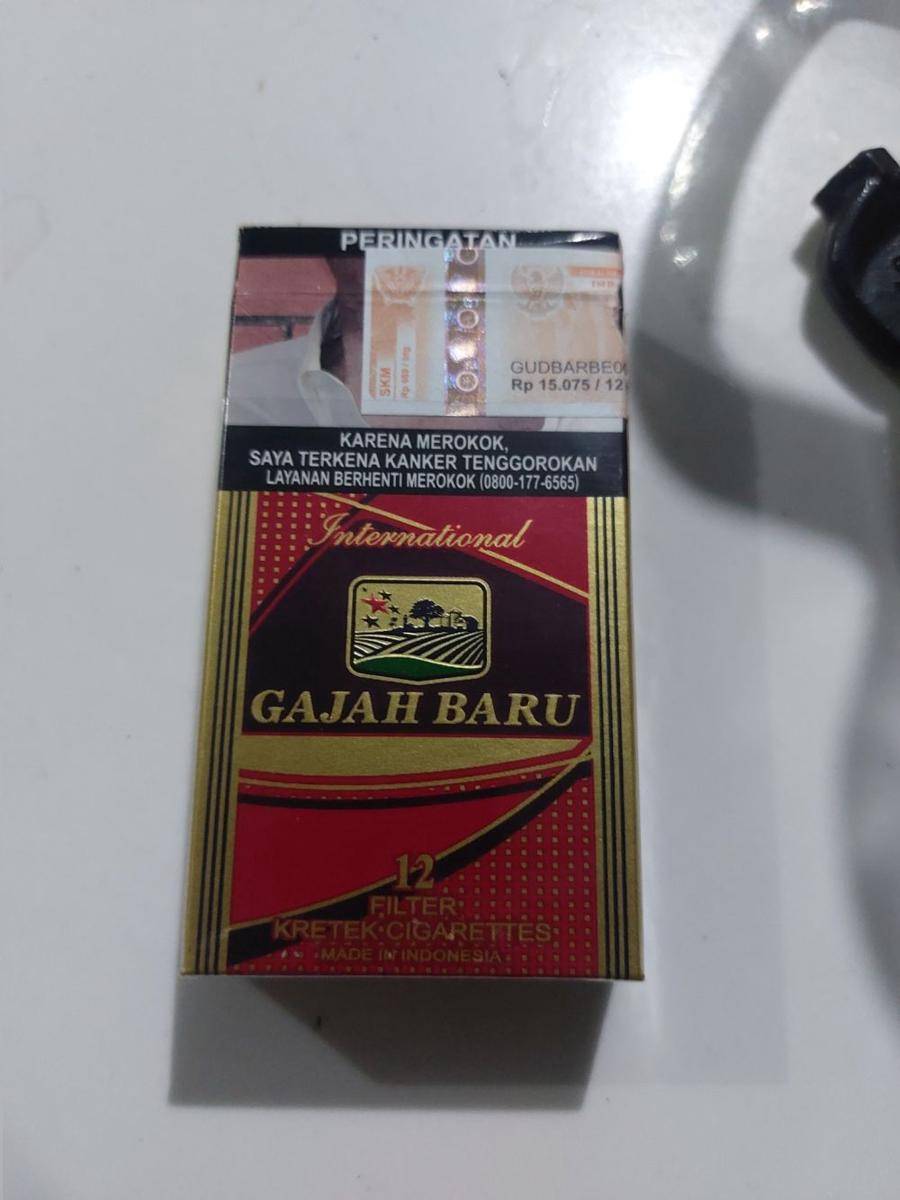 potret merek rokok unik (twitter.com/fuguh29)