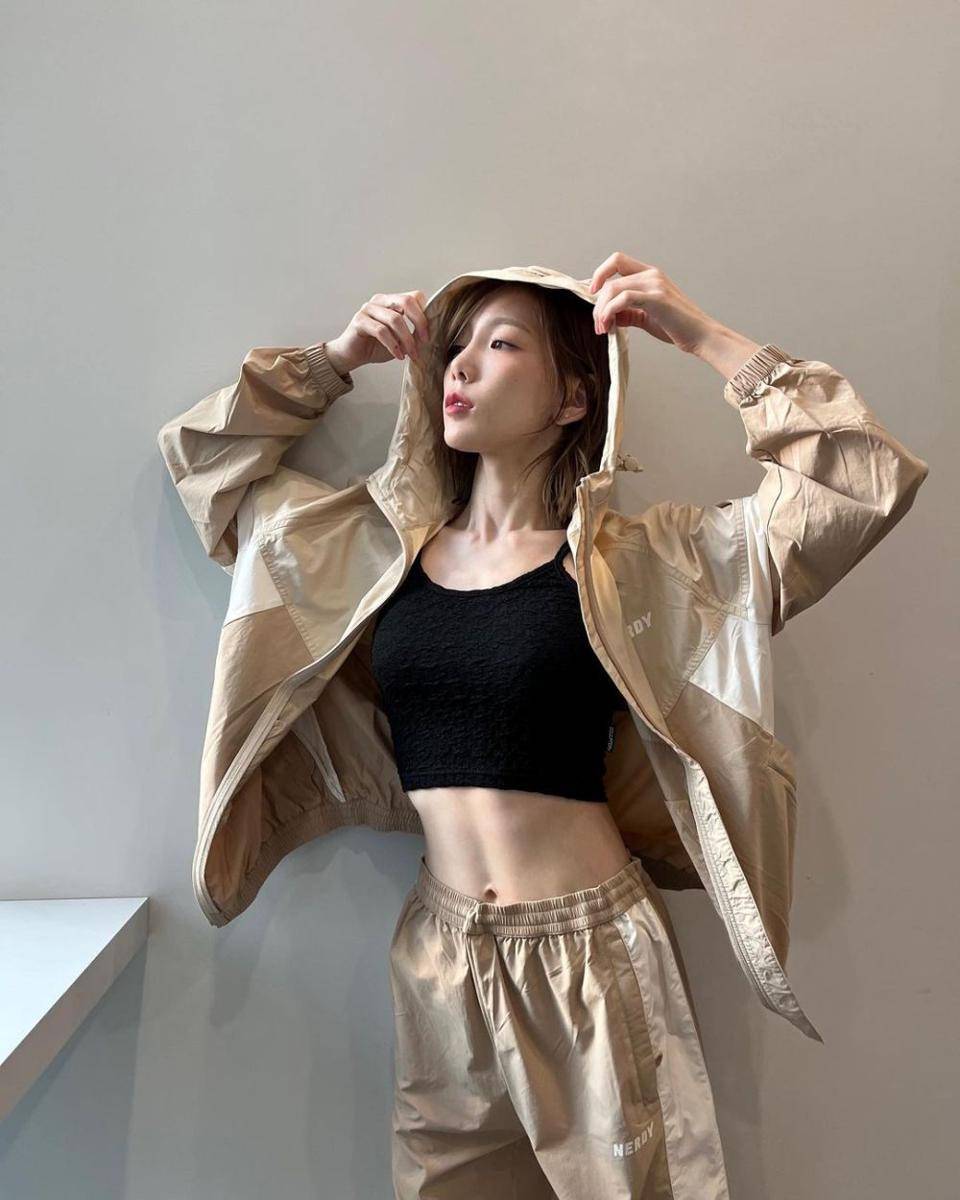 Taeyeon SNSD (instagram.com/taeyeon_ss)