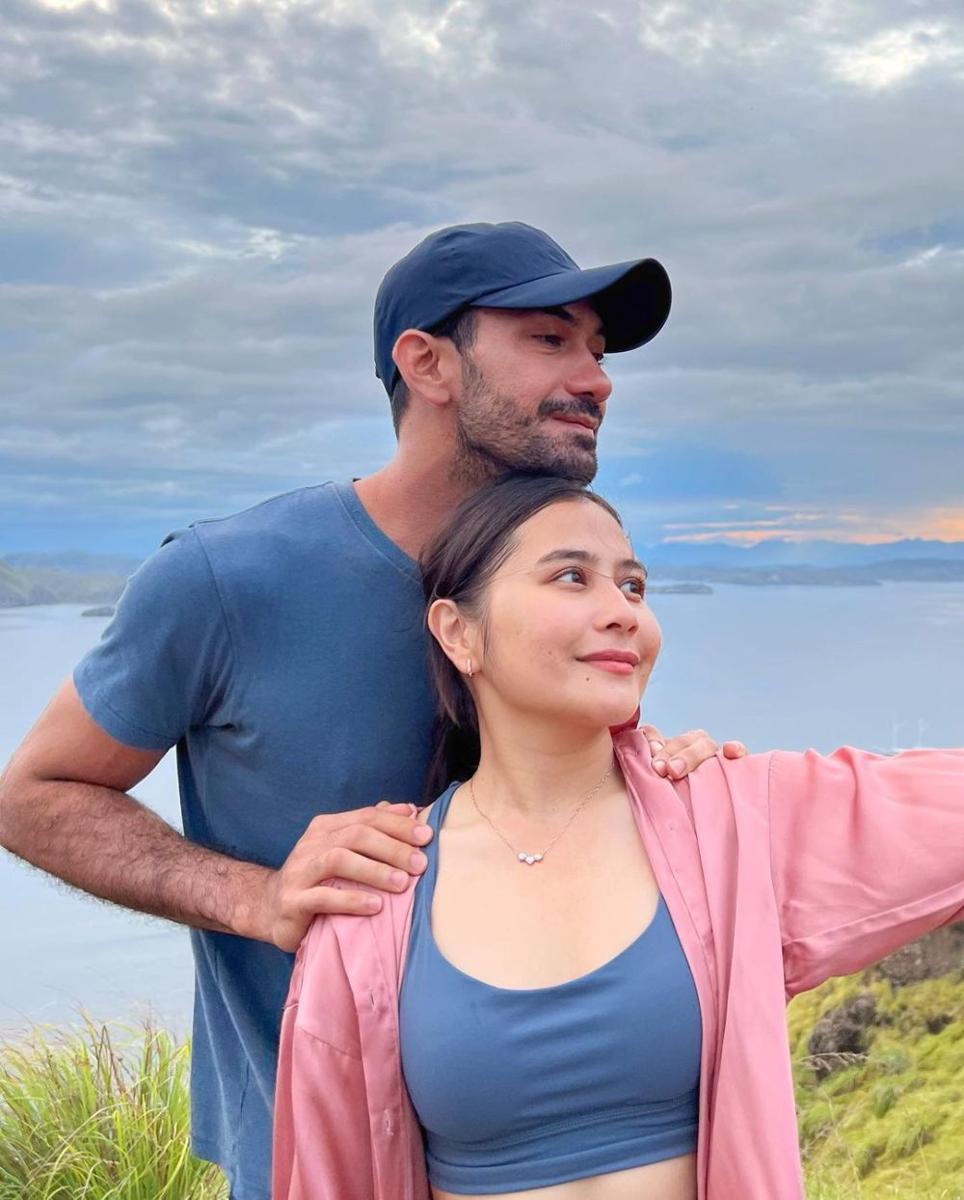 liburan Prilly Latuconsina (instagram.com/prillylatuconsina96)