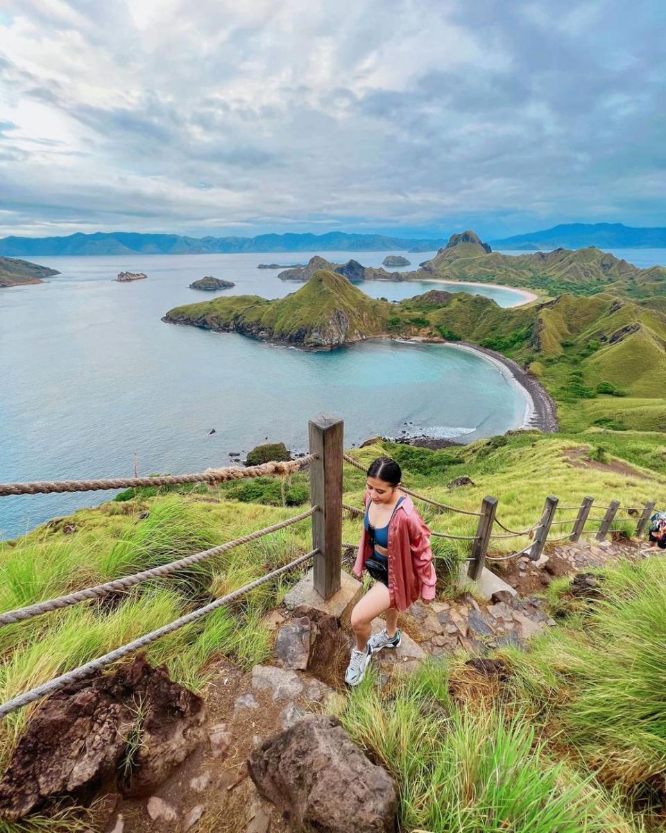 liburan Prilly Latuconsina (instagram.com/prillylatuconsina96)