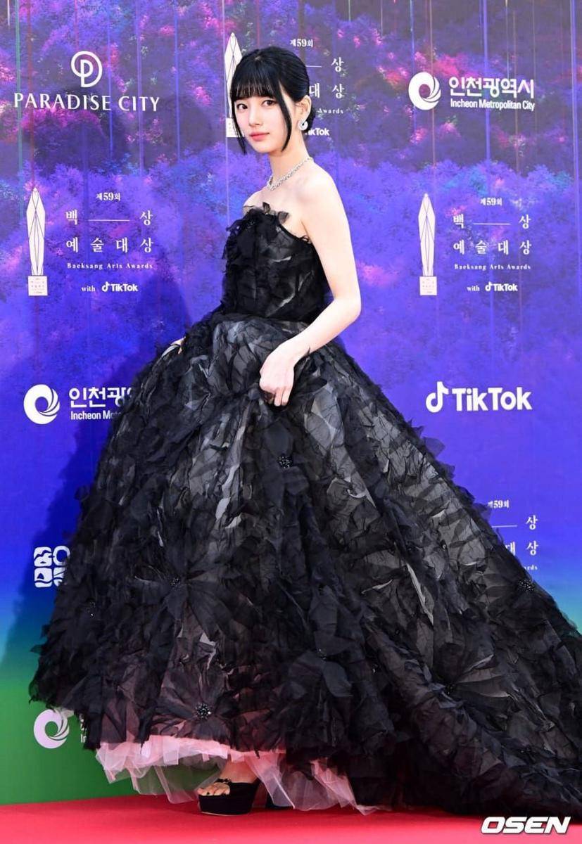 Bae Suzy di Baeksang Arts Awards 2023 (OSEN)