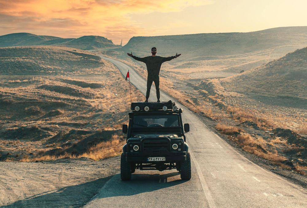 Ilustrasi akomodasi traveling (pexels.com/Hamid Tajik)