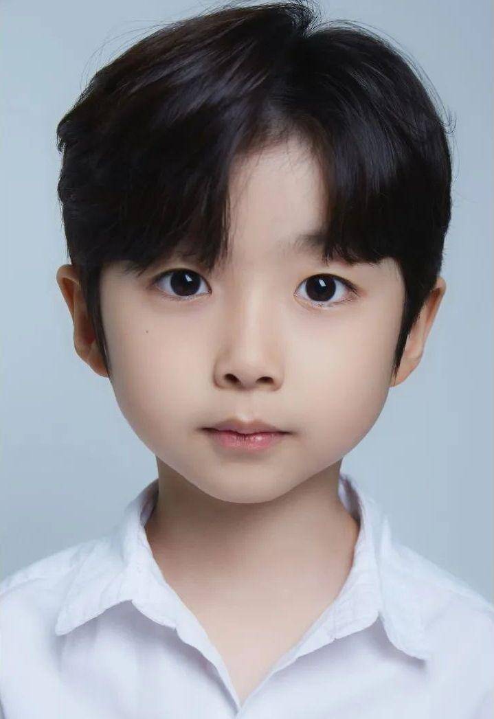 Park Da On (instagram.com/gomgoyangi)