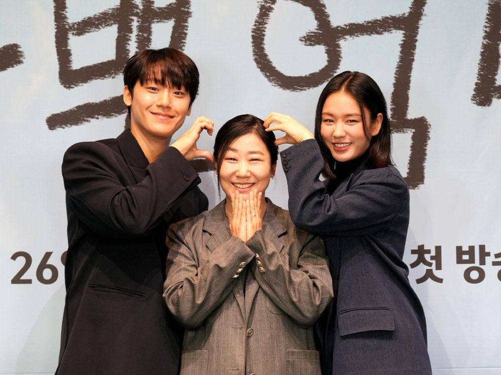 Cast The Good Bad Mother (instagram.com/jtbcdrama)