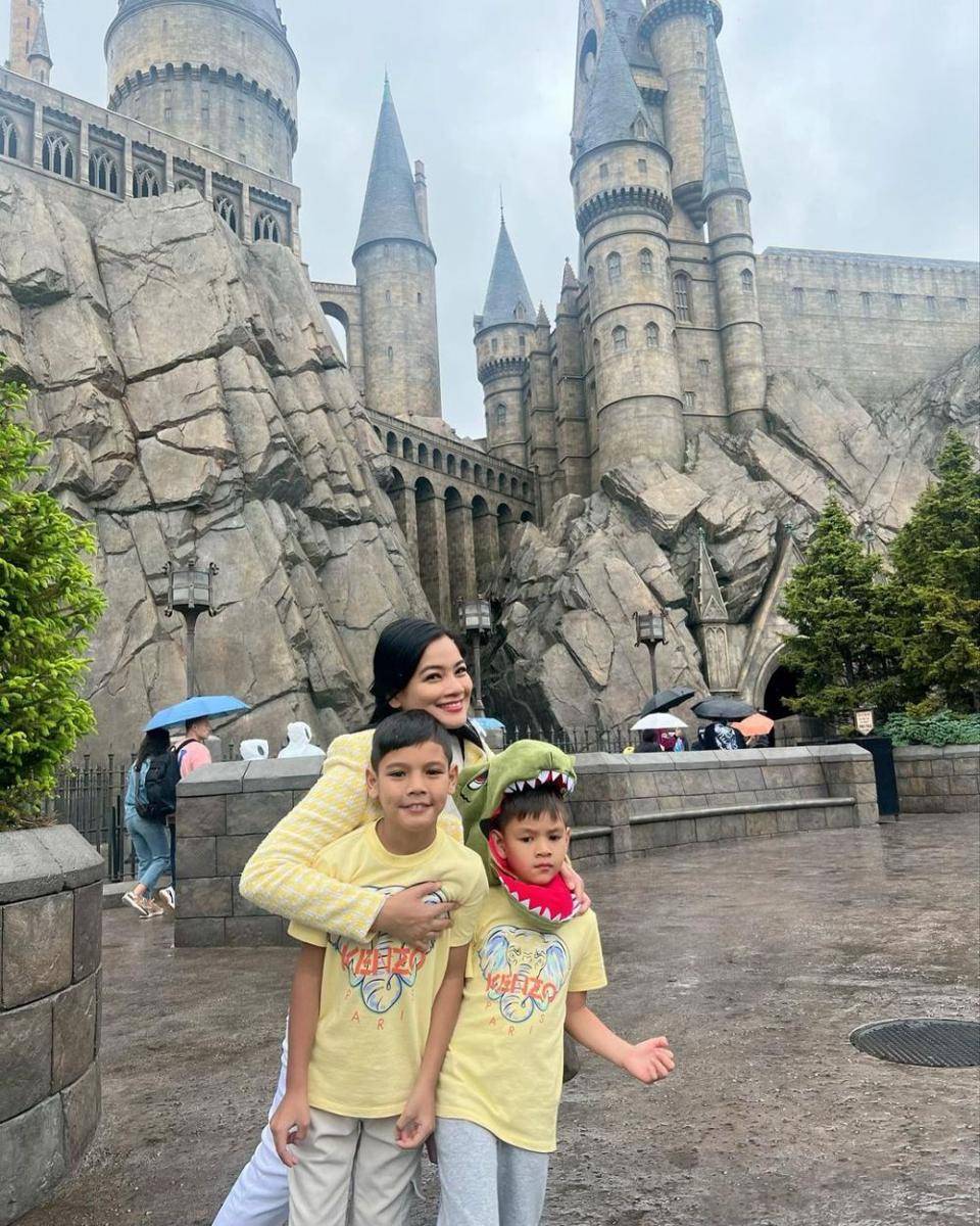potret keluarga Titi Kamal (instagram.com/titi_kamall)