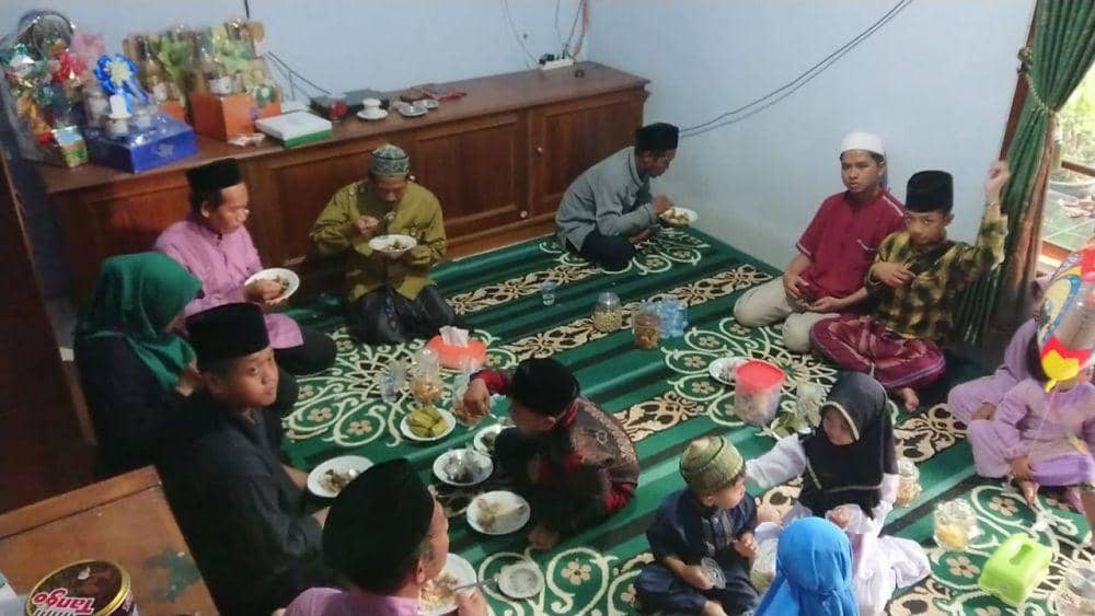 Tradisi Lebaran Ketupat di Trenggalek, Berjalan 2 Abad