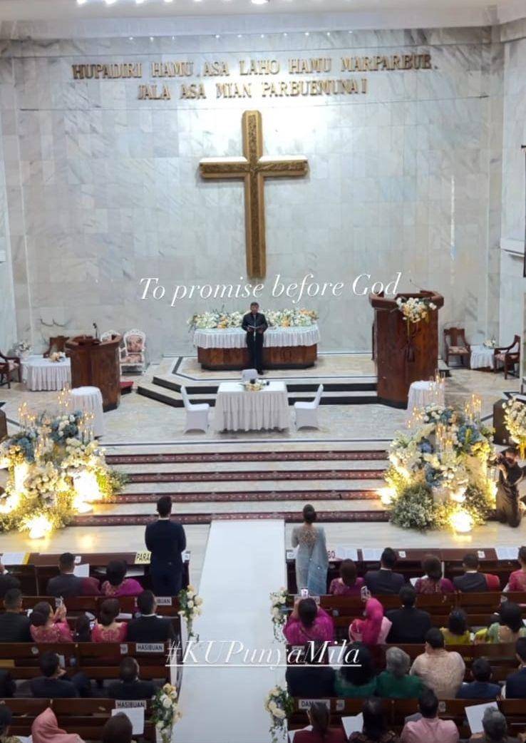 Ibadah Partumpolon Jessica Mila dan Yakup Hasibuan. (Instagram.com/jscmila)