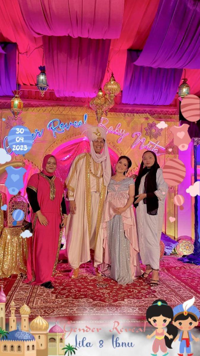 potret gender reveal calon anak pertama Lalita Hutami dan Ibnu Wardani (instagram.com/delaaks)