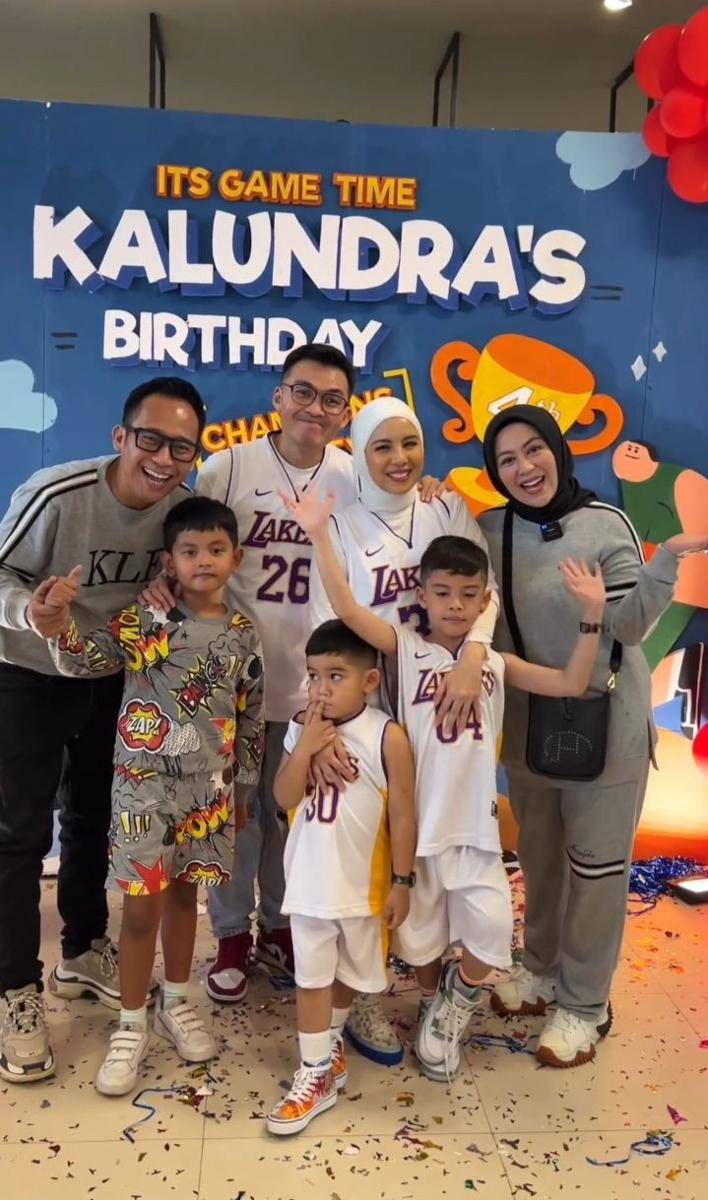 potret artis di pesta ultah anak Tya Ariestya (instagram.com/tya_ariestya)