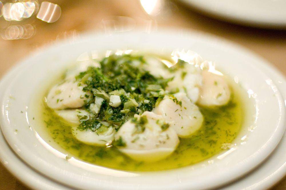 ilustrasi scallops provencal (commons.wikimedia.org/ Björn Söderqvist)