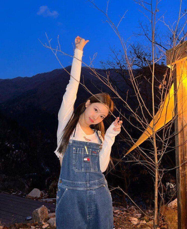 potret Nayeon TWICE (instagram.com/nayeonyny)