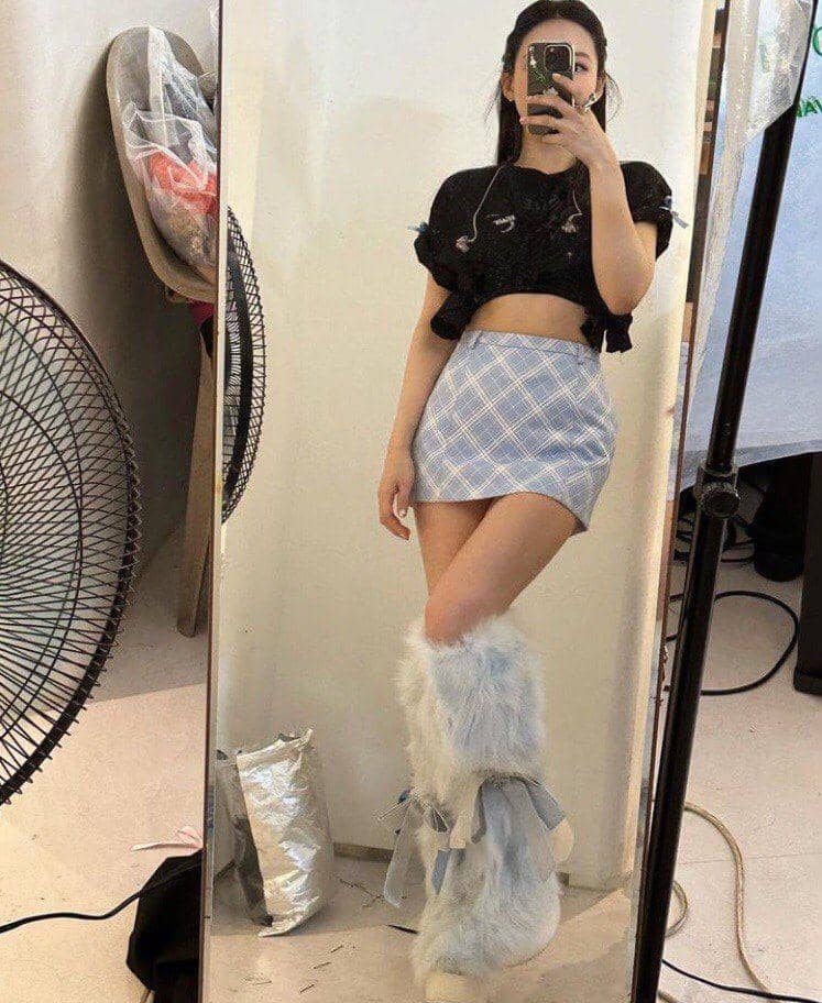 potret Nayeon TWICE (instagram.com/nayeonyny)