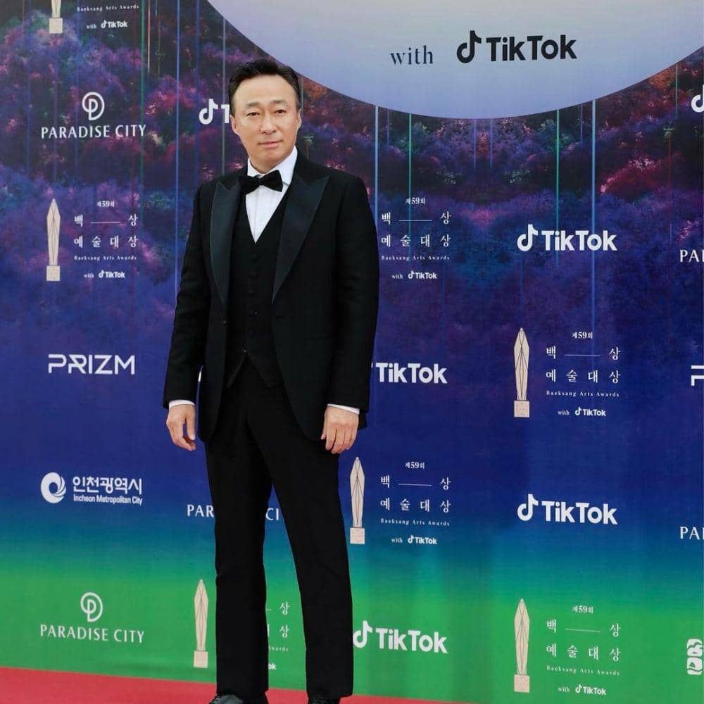 Lee Sung Min di Baeksang Arts Awards 2023 (instagram.com/hoduent)