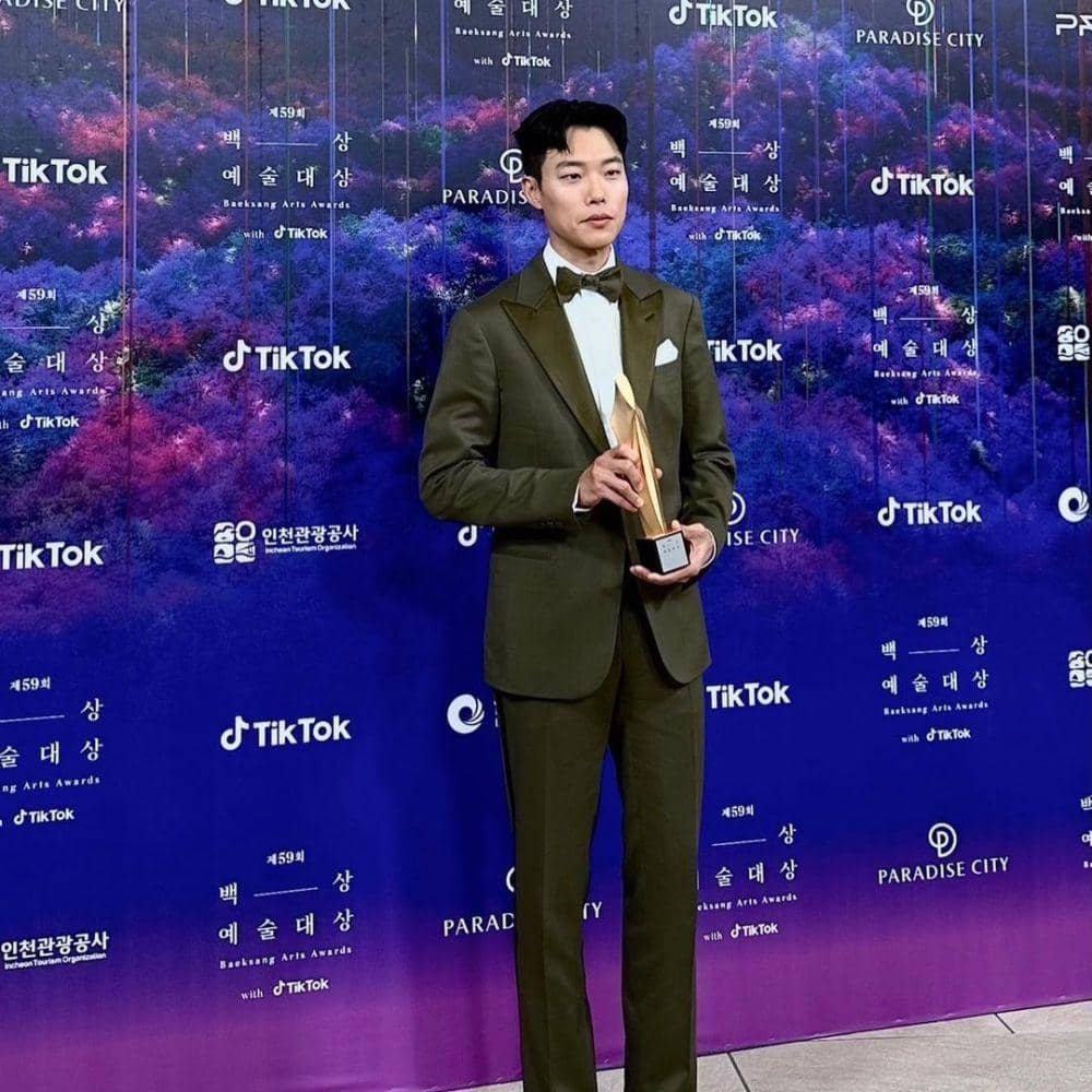 Ryu Jun Yeol di Baeksang Arts Awards 2023 (instagram.com/cjes.tagram)