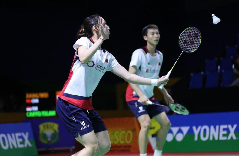Jiang Zhen Bang/Wei Ya Xin (instagram.com/weiyaxin00)