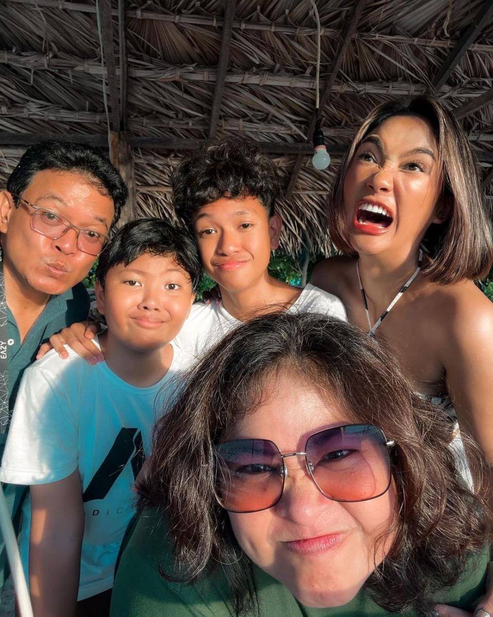 Marion Jola pulang ke Kupang (instagram.com/lalamarionmj)