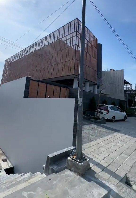 Rumah Denny Caknan (TikTok.com/ndarboygenk)
