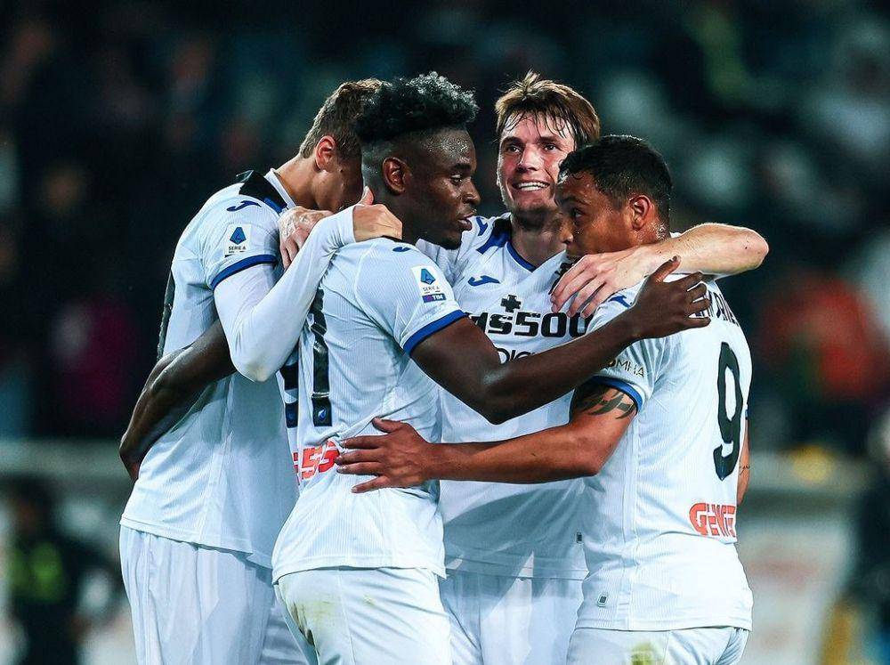 Para pemain Atalanta merayakan gol. (instagram.com/atalantabc)