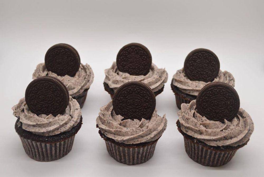 oreo buttercream frosting (instagram.com/dessertsby.dani)
