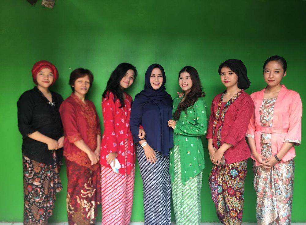 Kebaya Nabila Maharani. (instagram.com/nabilaamw)