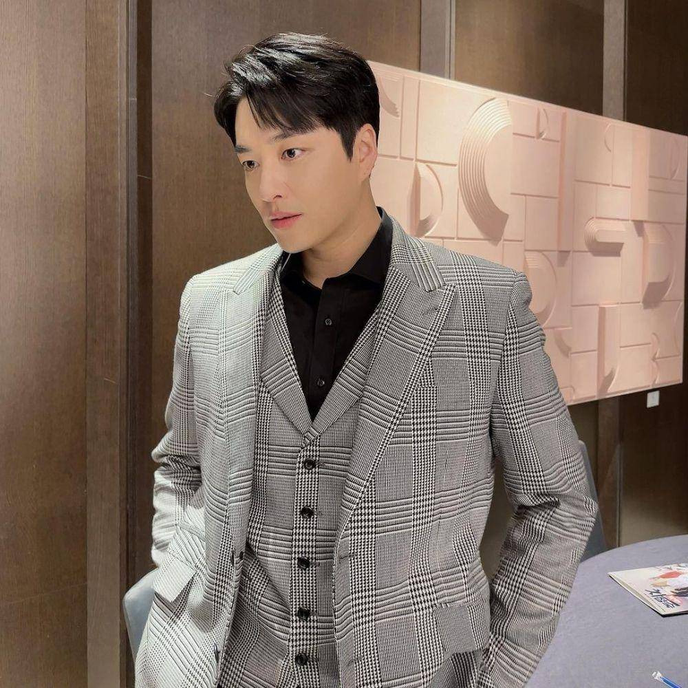 Potret Min Woo Hyuk (instagram.com/min_woohyuk)