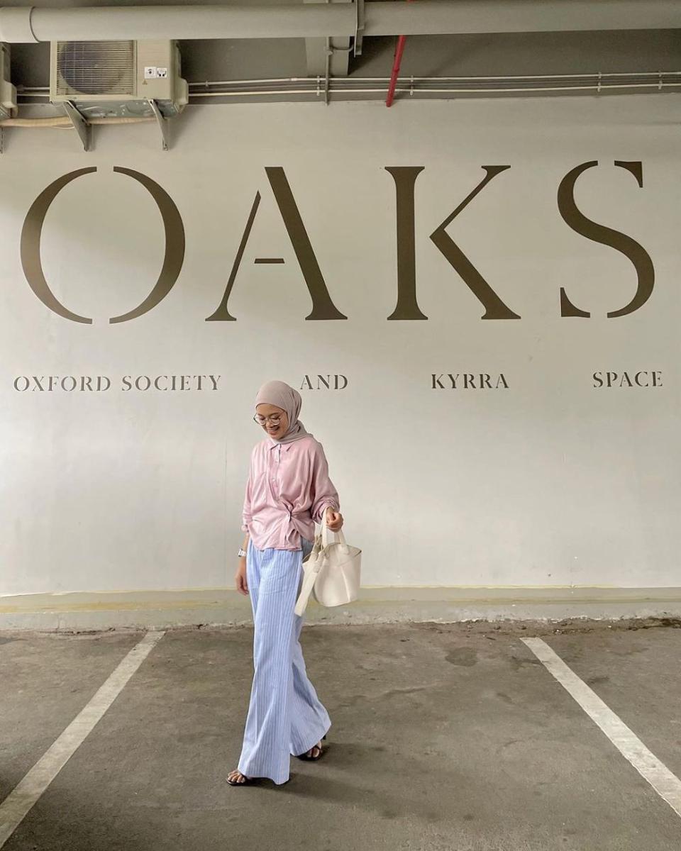 inspirasi OOTD office look simpel trendi (instagram.com/fitrahydy)