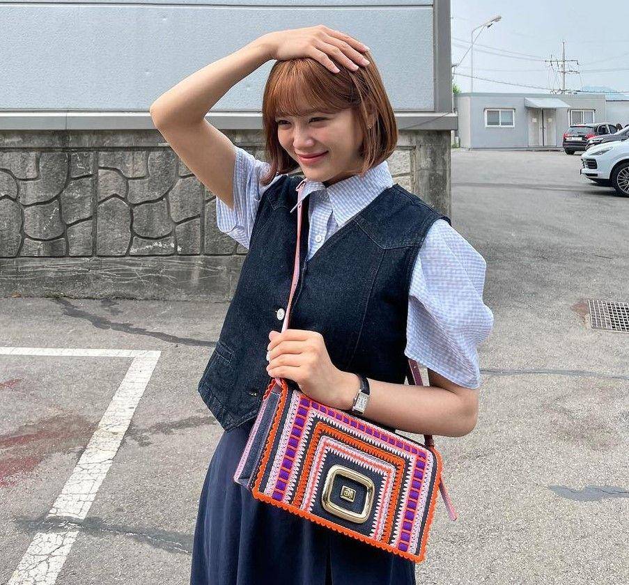 Kim Se Jeong (instagram.com/clean_0828/)