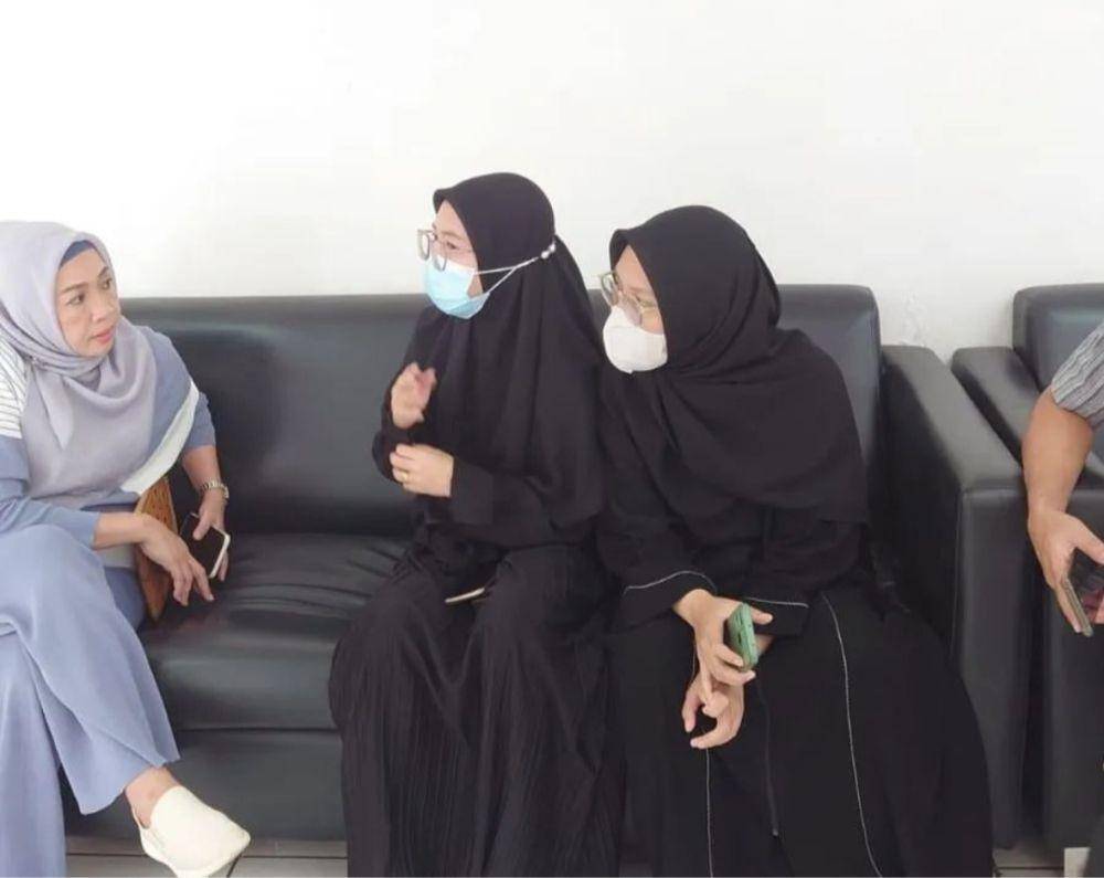 Potret mahasiswa Sudan asal Lampung berhasil dievakuasi pulang ke kampung halaman. (Dok. Badan Penghubung Lampung).