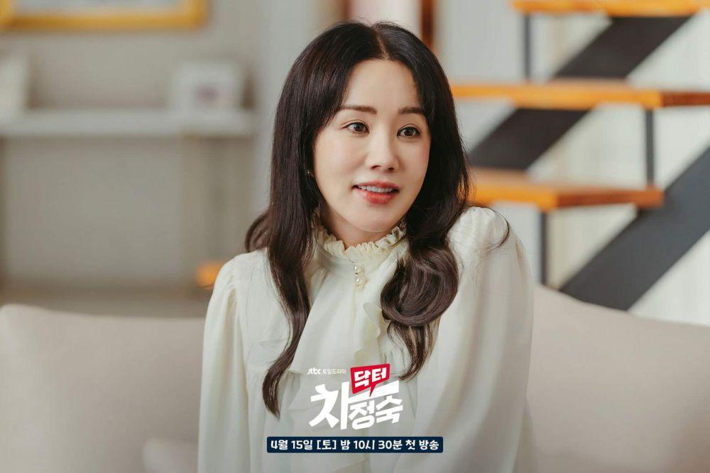 Uhm Jung Hwa di Doctor Cha (dok. JTBC/Doctor Cha)