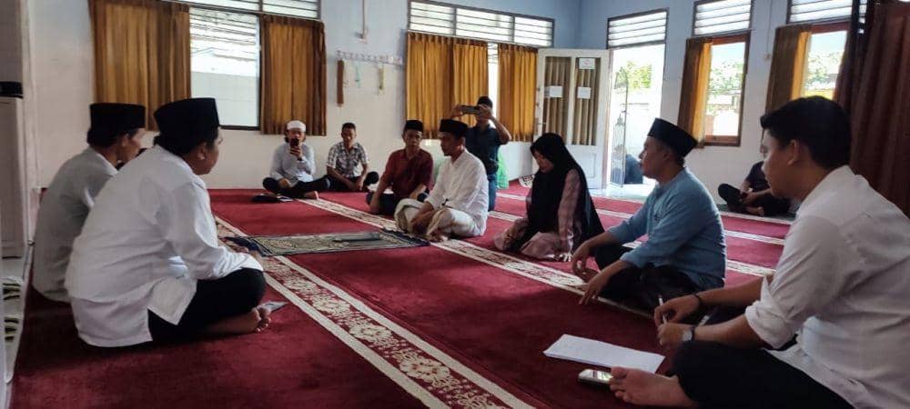 Pernikahan dua tersangka kasus aborsi si Musala Mapolresta Mataram. (dok. Polresta Mataram)
