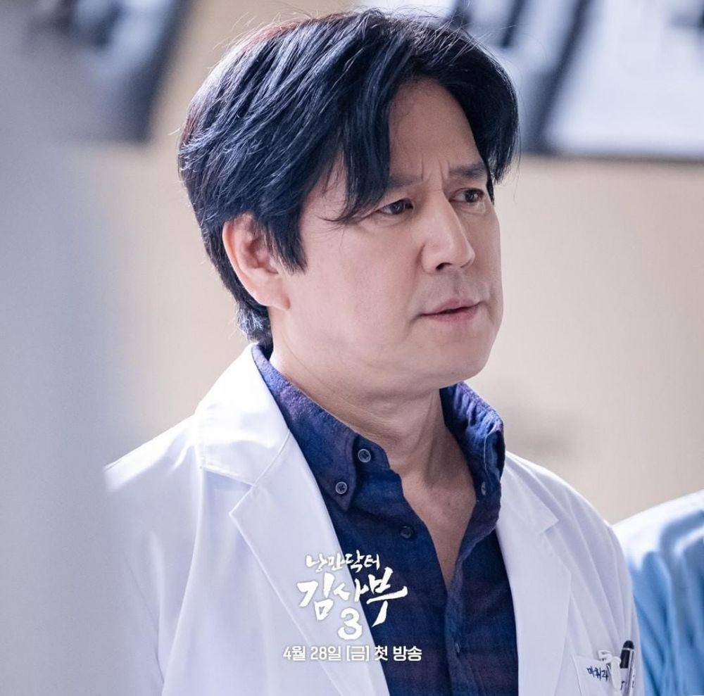 Byeon Woo Min di drama Dr. Romantic 3 (instagram.com/sbsdrama.official)