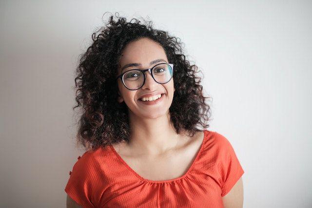 ilustrasi sosok sederhana (pexels.com/Andrea Piacquadio)