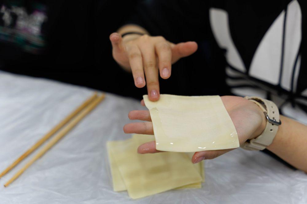 5 Cara Membuat Kulit Dimsum yang Keras Jadi Lentur Kembali