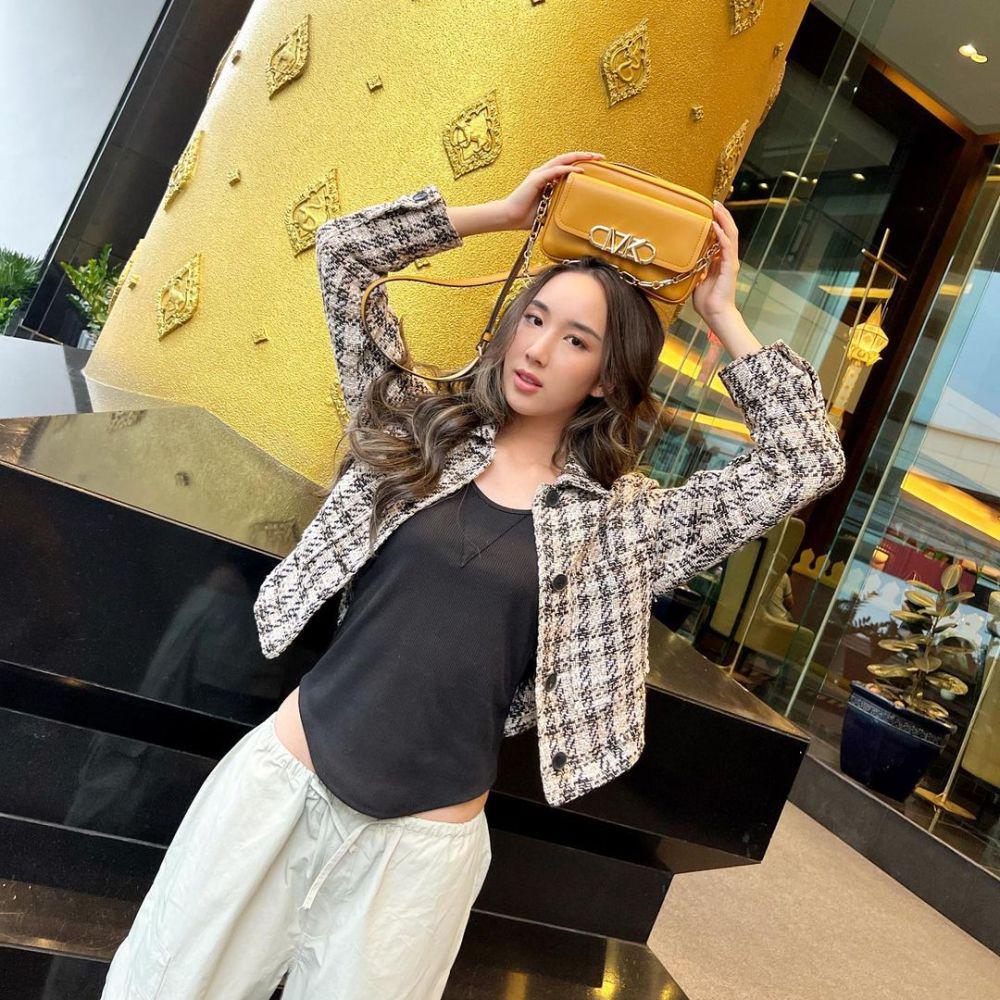 Aye Sarunchana (instagram.com/aye_sarun)