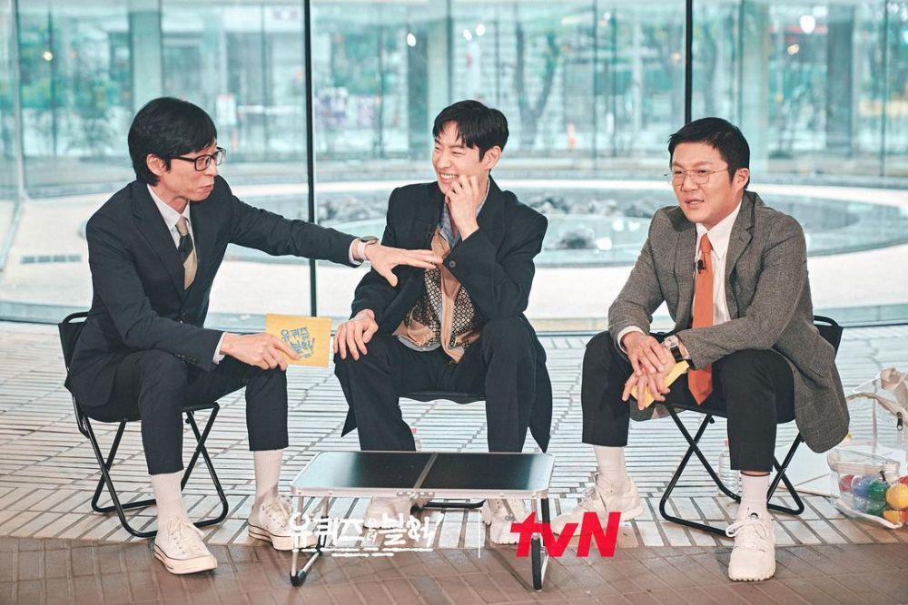 potret Lee Je Hoon tampil di variety Show Yoo Quiz on the Block (instagram.com/youquizontheblock)