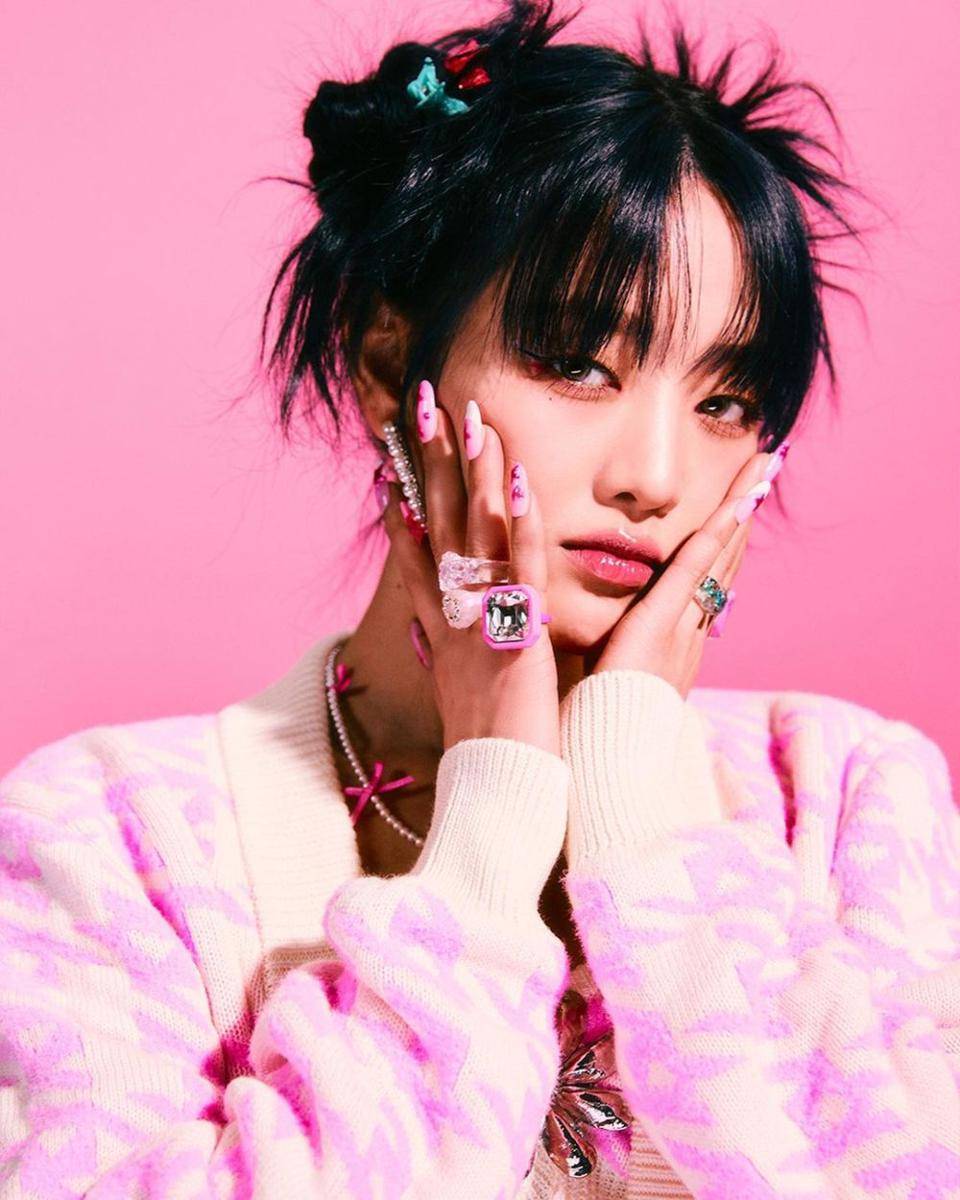 Minnie (G)-IDLE (Instagram.com/official_g_i_dle)
