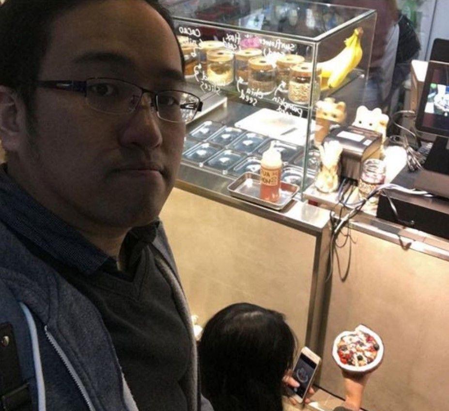 difotoin teman bikin salah fokus (brightiside.me)