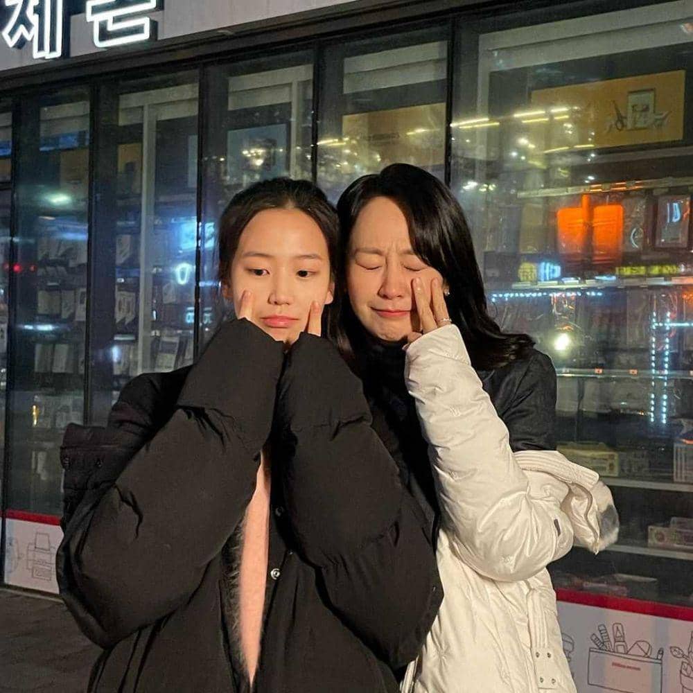 potret akrab para pemain Doctor Cha di balik layar (instagram.com/sb_myung)