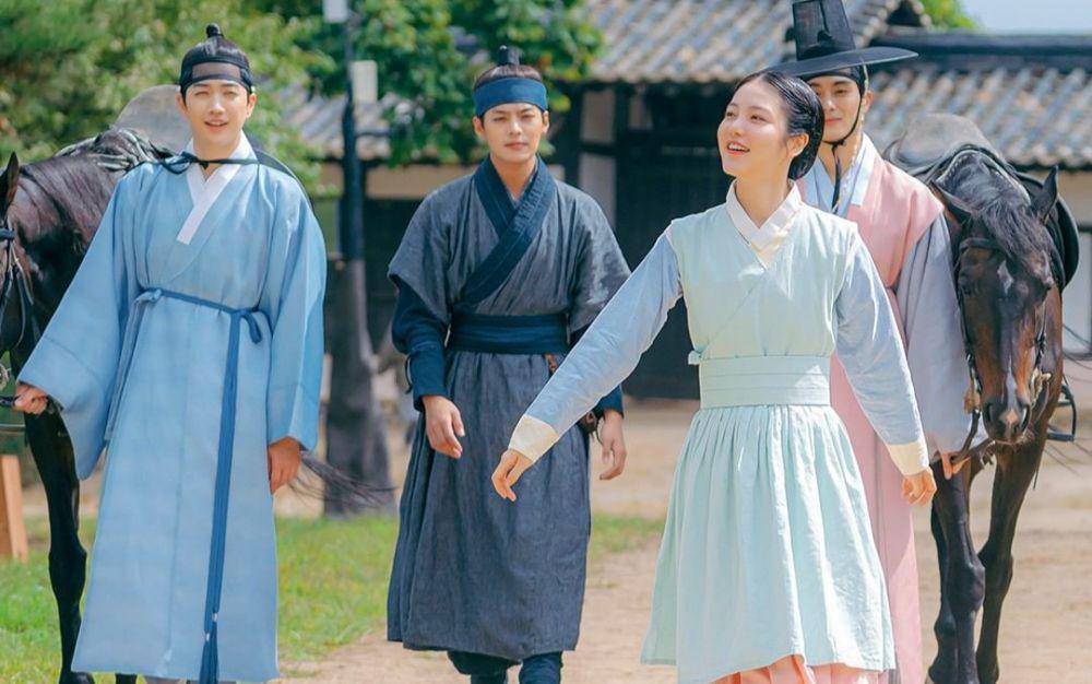 Cast The Secret Romantic Guesthouse (instagram.com/sbsdrama.official)
