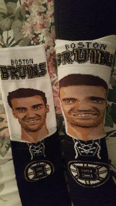potret desain kaos kaki gak sesuai ekspektasi (reddit.com/user/AmondaPls)