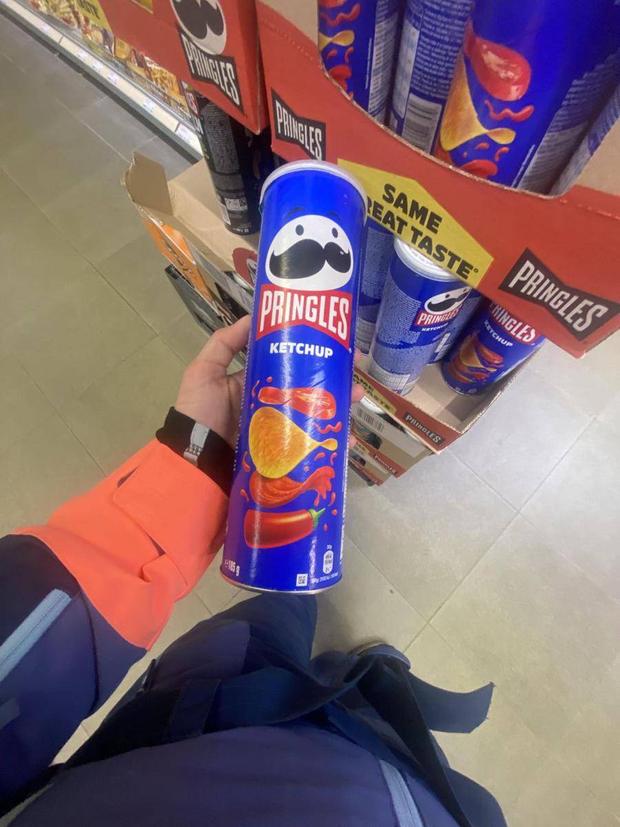 potret momen menarik di Austria (reddit.com/user/Dumb_Little_Crap)