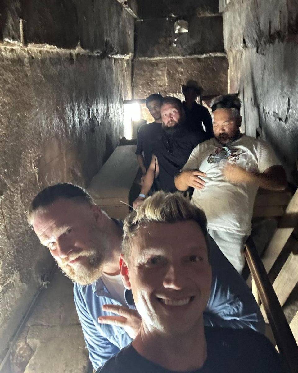 potret Backstreet Boys di Mesir. (instagram.com/nickcarter)