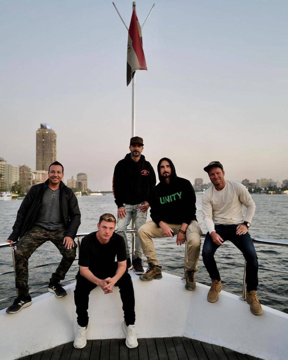 potret Backstreet Boys di Mesir. (instagram.com/backstreetboys)