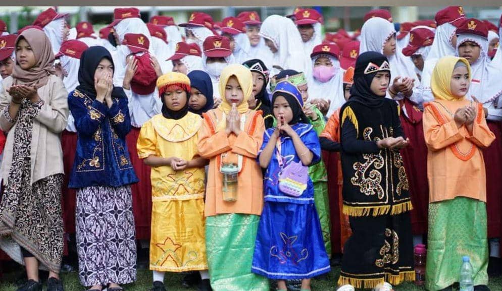 Wali Kota Banjarmasin: Makna Hardiknas dengan Perbaikan Sarana Belajar
