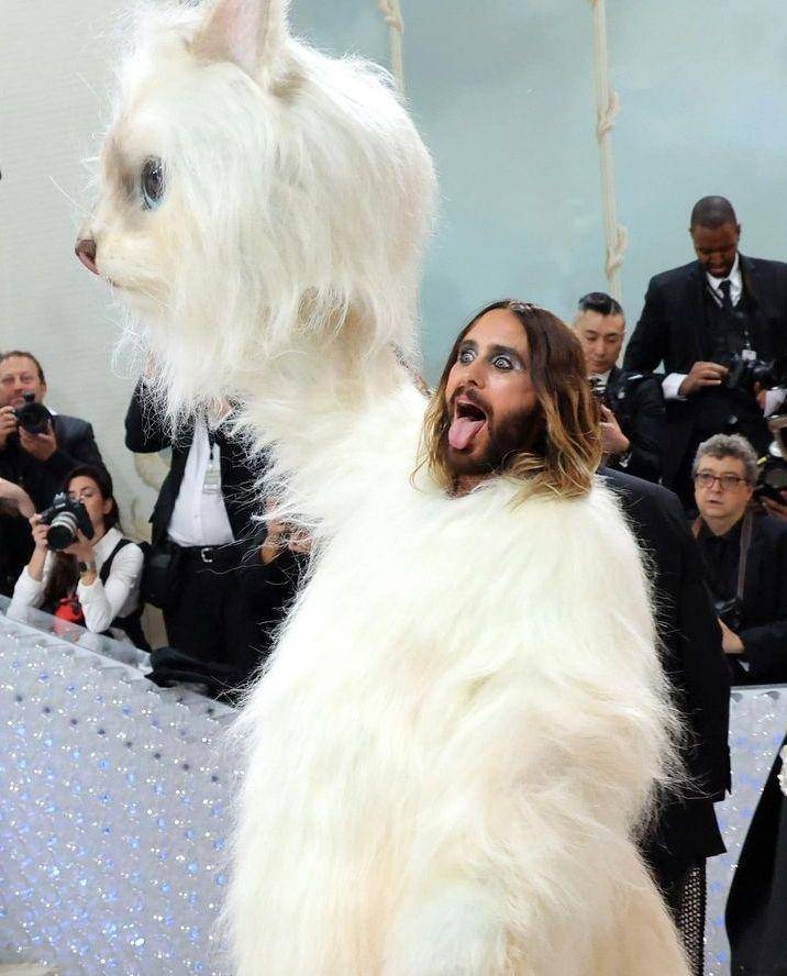 potret Jared Leto jadi kucing di Met Gala 2023 (instagram.com/vanityfair)